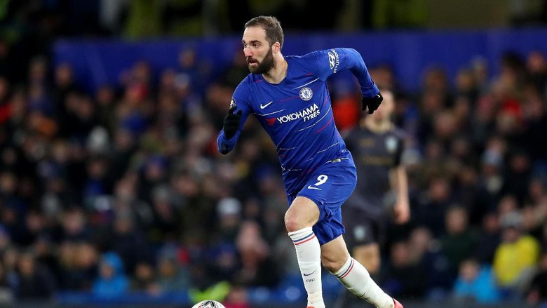 Debut Higuain Bersama Chelsea Tidak Terlalu Buruk