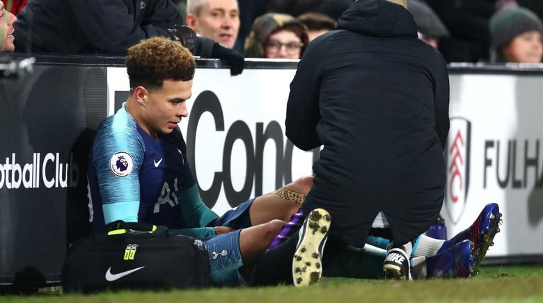 Dele Alli Bakal Absen Selama Enam Minggu