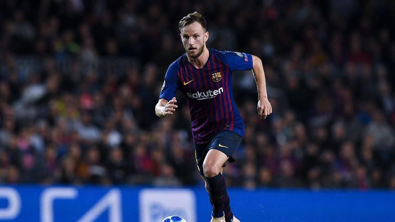 Kehadiran De Jong Tidak Membuat Rakitic Terancam