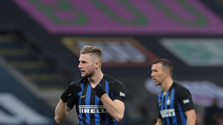 Tolak MU Skriniar Perpanjang Kontrak Di Inter Milan