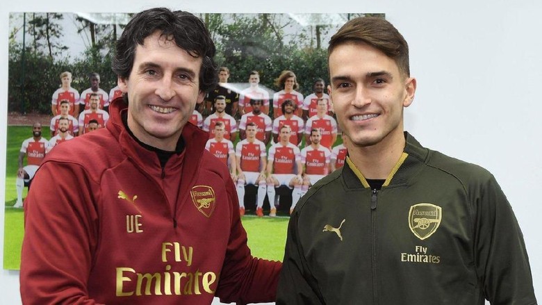 Butuh Pemain Belakang Arsenal Justru Boyong Denis Suarez