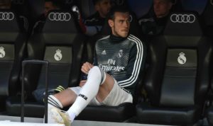 Bale memperingatkan ada yang 'salah' di tengah pembicaraan transfer